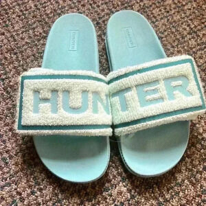 Hunter Eva slide sandals blue & baby blue terry cloth size 5
